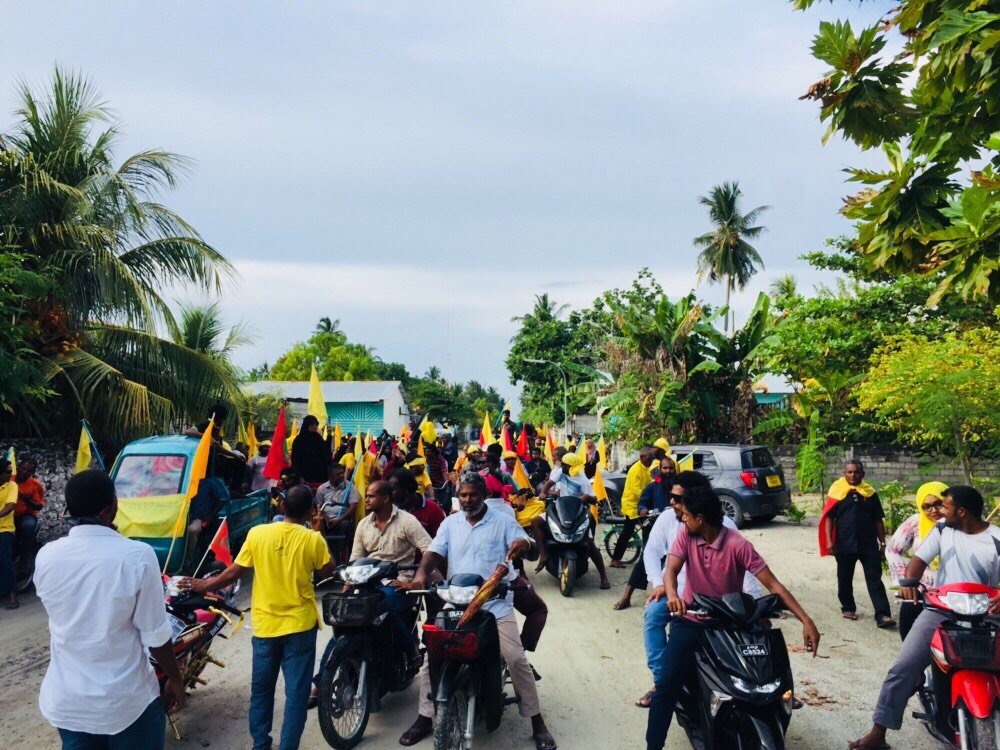Anti-government protest all over Maldives. demanding immediate step down вictator, respect supreme court 1st February ruling