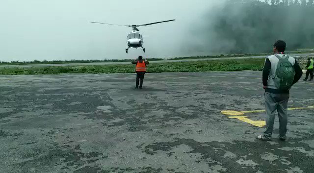 First batch of Indians stranded due to bad weather on way to Mansarovar Yatra have been rescued from Nepal. The choppers are bringing people   from Hilsa to Simikot. Latest visual from Simikot  