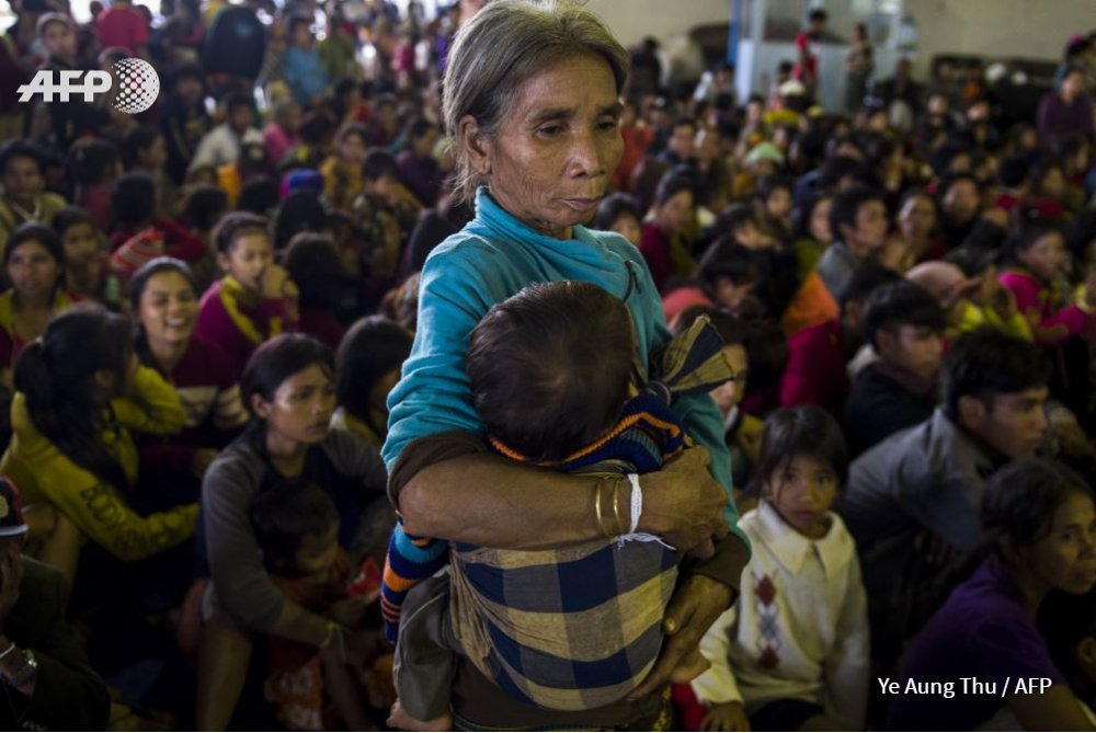 @AFP pictures from the southern Laos town of Paksong where many survivors of Monday night's dam collapse have taken shelter