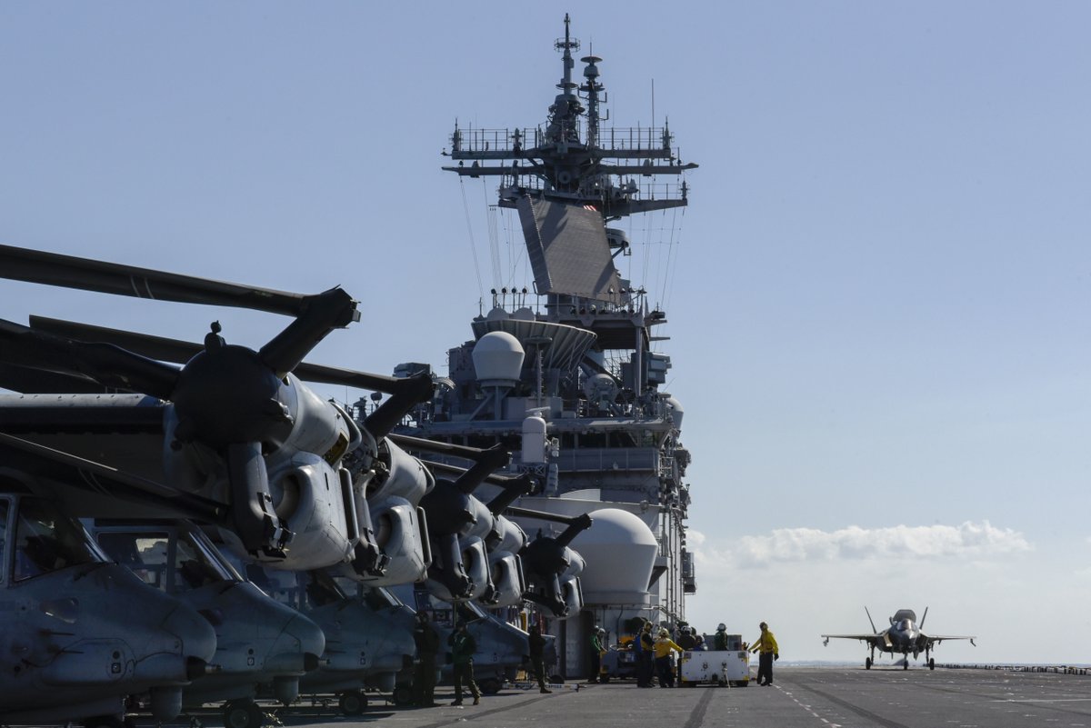 The crew of the @USSWaspLHD1, embarked with @31stMEU, engages in flight ops in the East China Sea, maintaining readiness for any contingency   