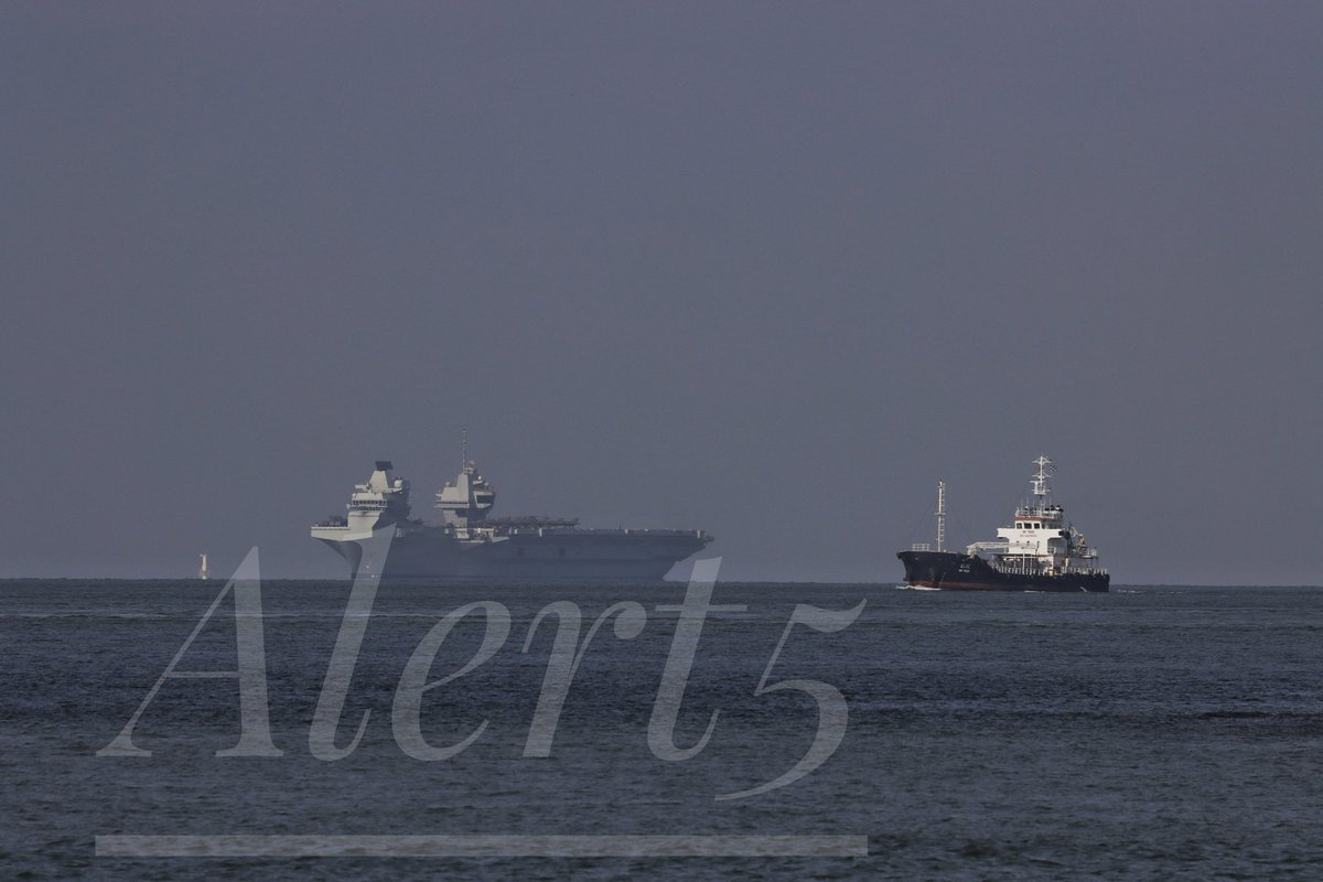 @HMSQNLZ  Off Singapore