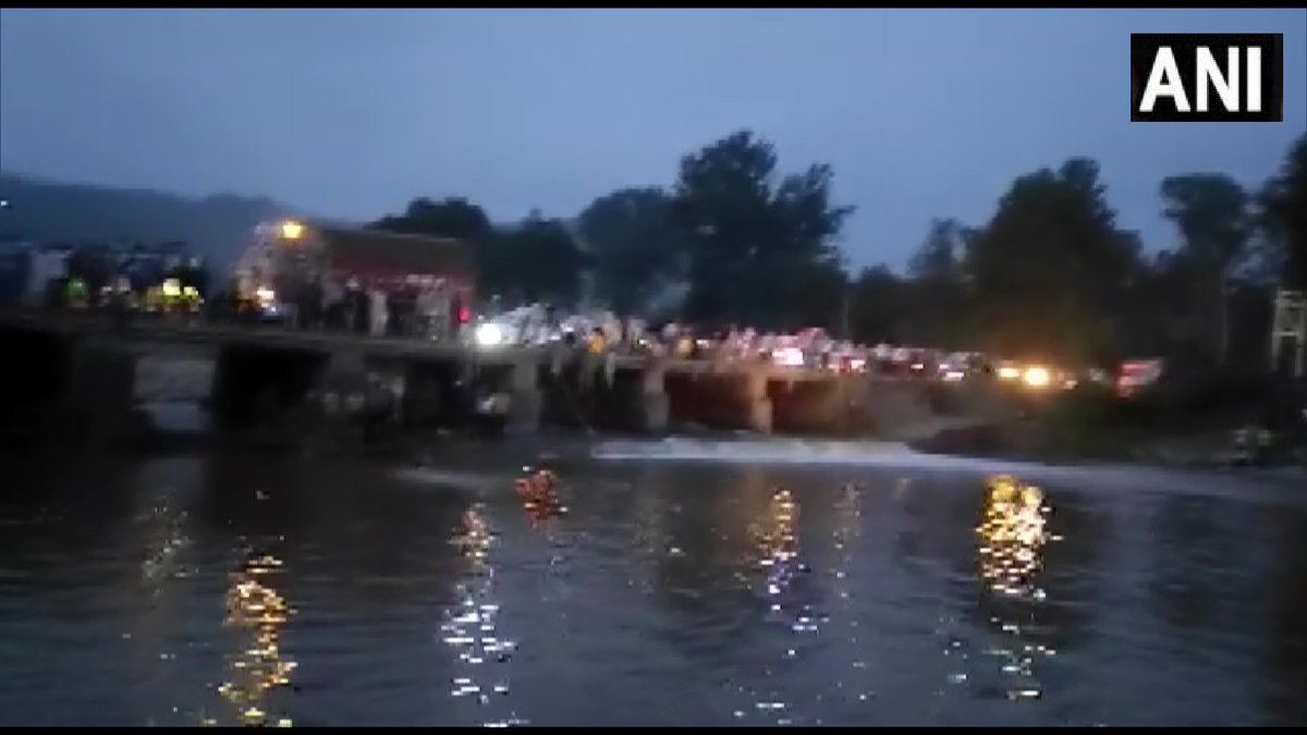 Jammu and Kashmir   Two minor girls feared dead, boy rescued after they drowned in the Mandheri river in Poonch. They were taking a bath in the river. A joint search operation by Army and police is underway to find them: Gorav Sharma, Tehsildar Mendhar, Poonch (09