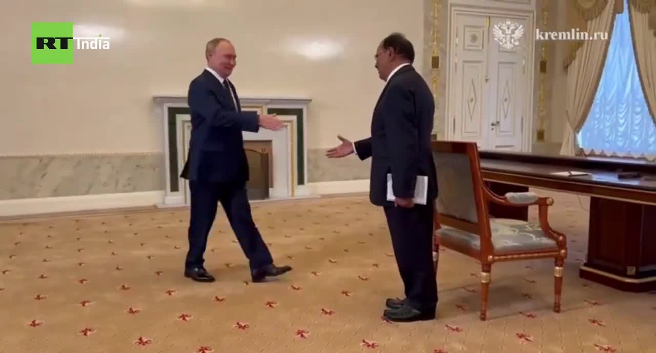 Russian President Putin meets Indian NSA Ajit Doval