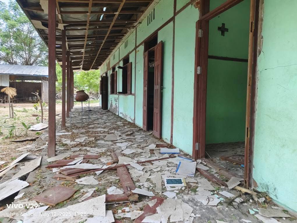 Junta's two airstrikes this morning killed dozens of students and two teachers and injured many in a school located  O Htein Twin village, Sagaing Region’s Depayin Township according to local sources report